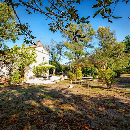 La Maison Des Chenes - Piscine Et Grand Terrain Arbore Dans Ambiance Bucolique. Semesterbostad