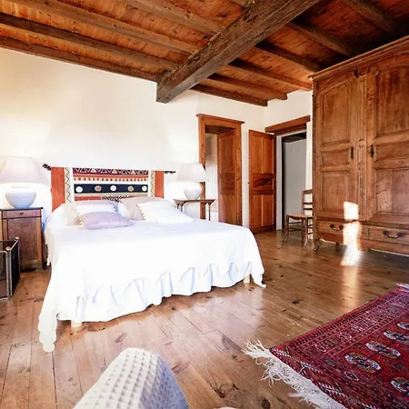 Prázdninový dům La Maison Des Chenes - Piscine Et Grand Terrain Arbore Dans Ambiance Bucolique.