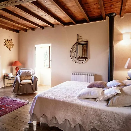 Prázdninový dům La Maison Des Chenes - Piscine Et Grand Terrain Arbore Dans Ambiance Bucolique. *