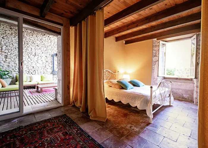 La Maison Des Chenes - Piscine Et Grand Terrain Arbore Dans Ambiance Bucolique. * Cahuzac-sur-Vère